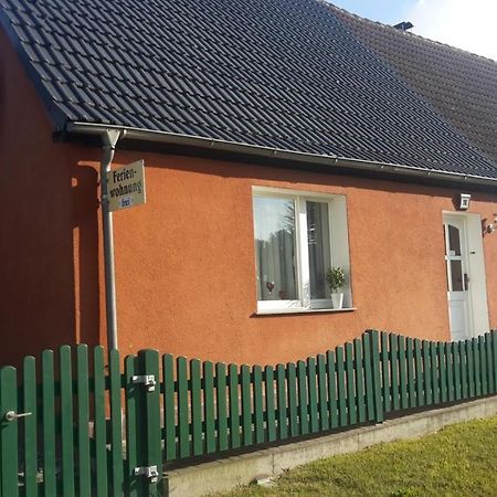 Ferienwohnung Mahlzow Wolgast Bagian luar foto